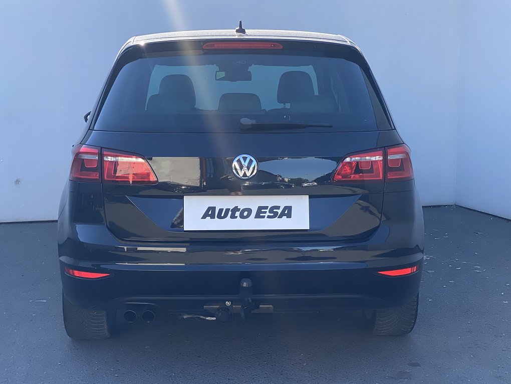 Volkswagen Sportsvan 2.0 TDi Highline