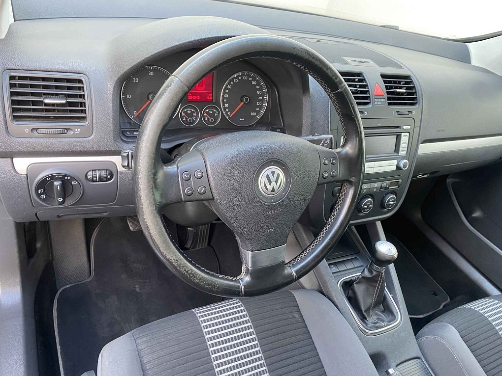 Volkswagen Golf 2.0 TDi United V