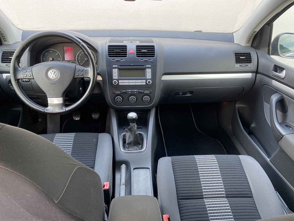Volkswagen Golf 2.0 TDi United V