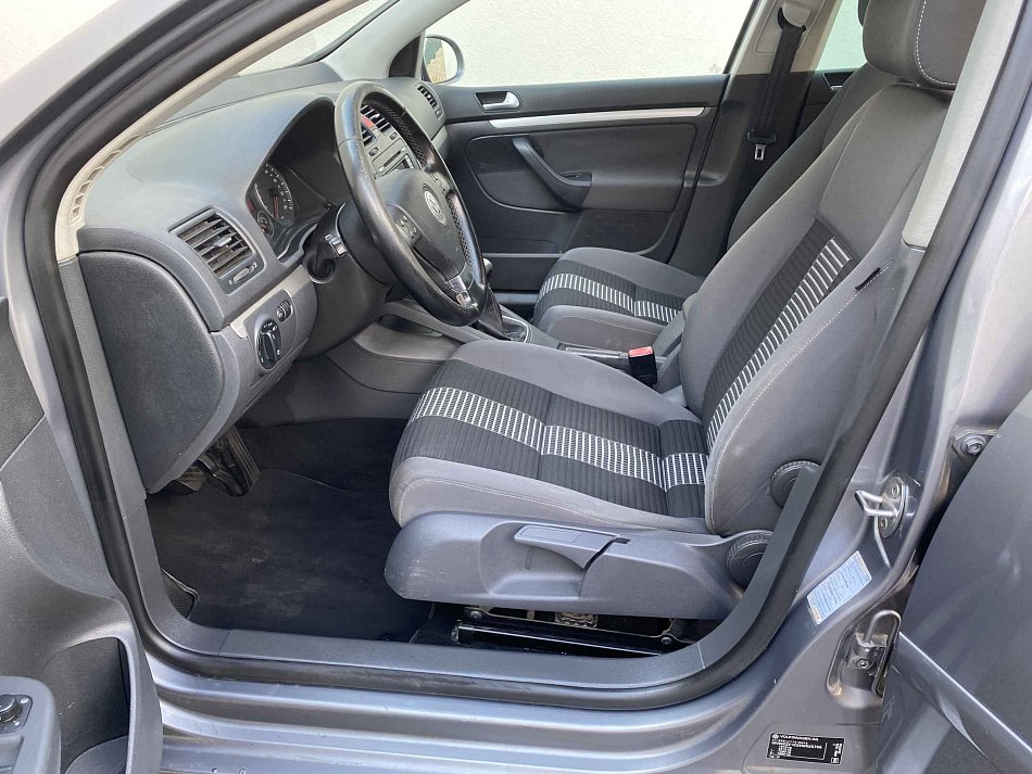 Volkswagen Golf 2.0 TDi United V