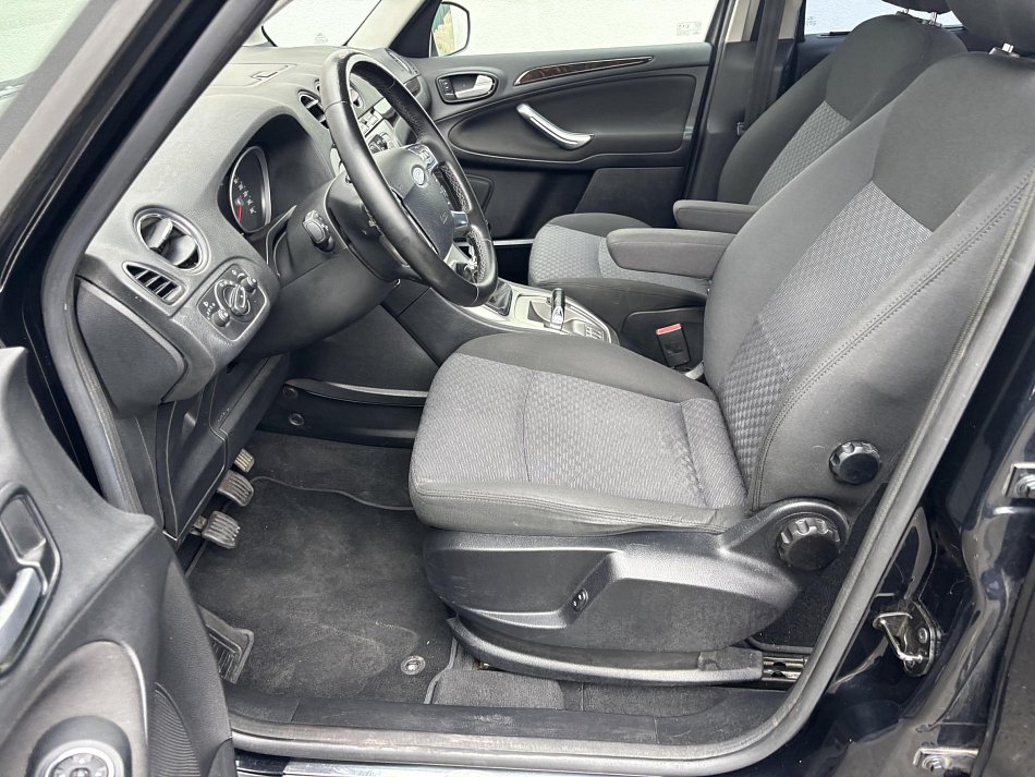 Ford Galaxy 2.0 TDCi Ghia