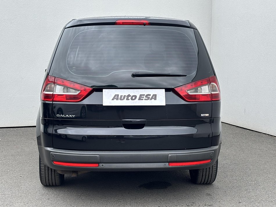 Ford Galaxy 2.0 TDCi Ghia