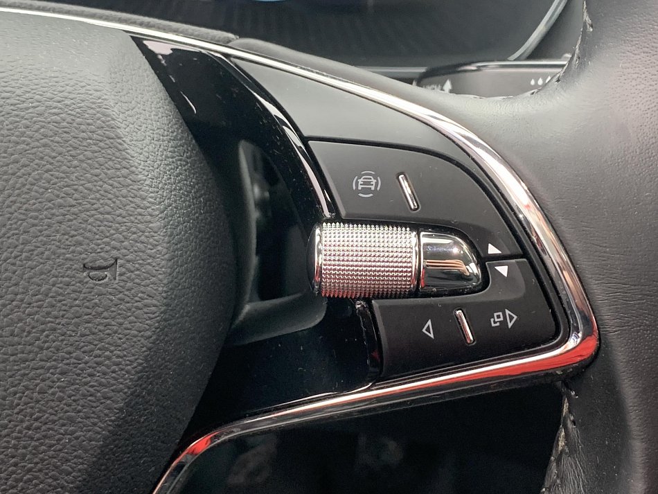 Škoda Octavia IV 2.0 TDi Ambition