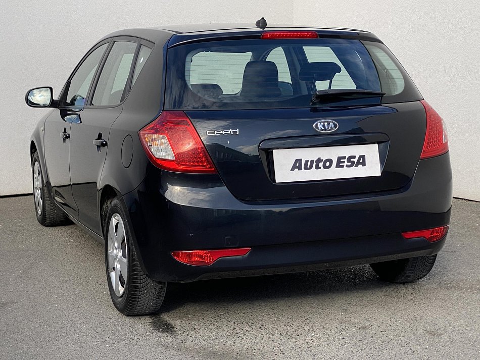 Kia Ceed 1.4 CVVT Vision