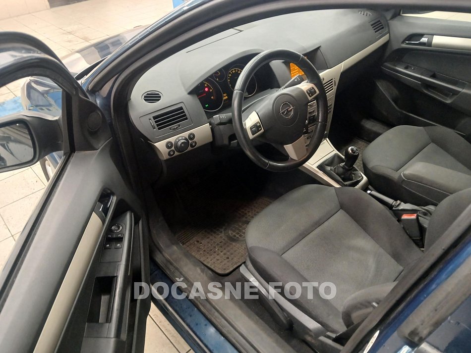 Opel Astra 1.7 TDCi 