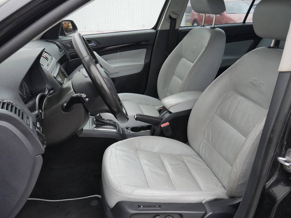 Škoda Octavia II 2.0 TDi L&K