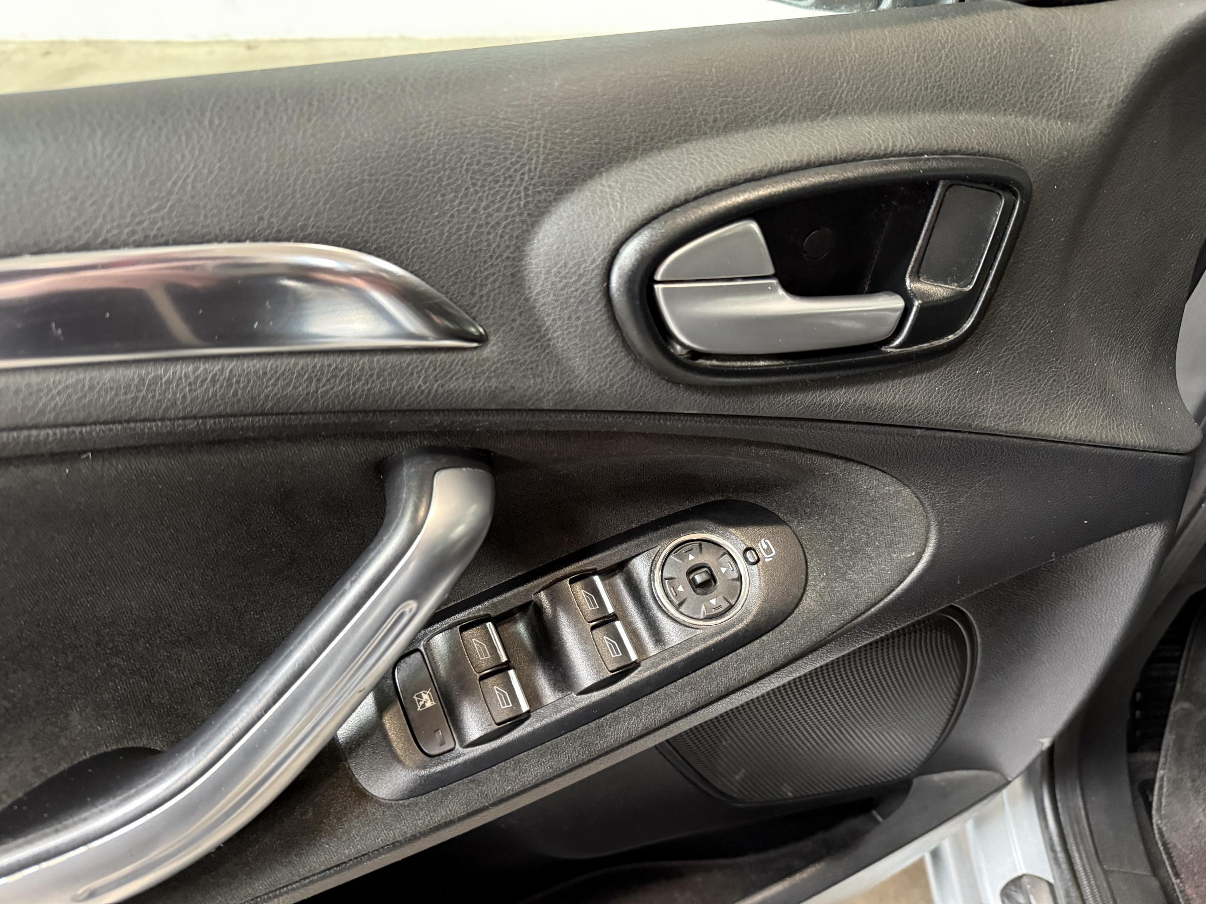 Ford Galaxy, 2009 - pohled č. 17