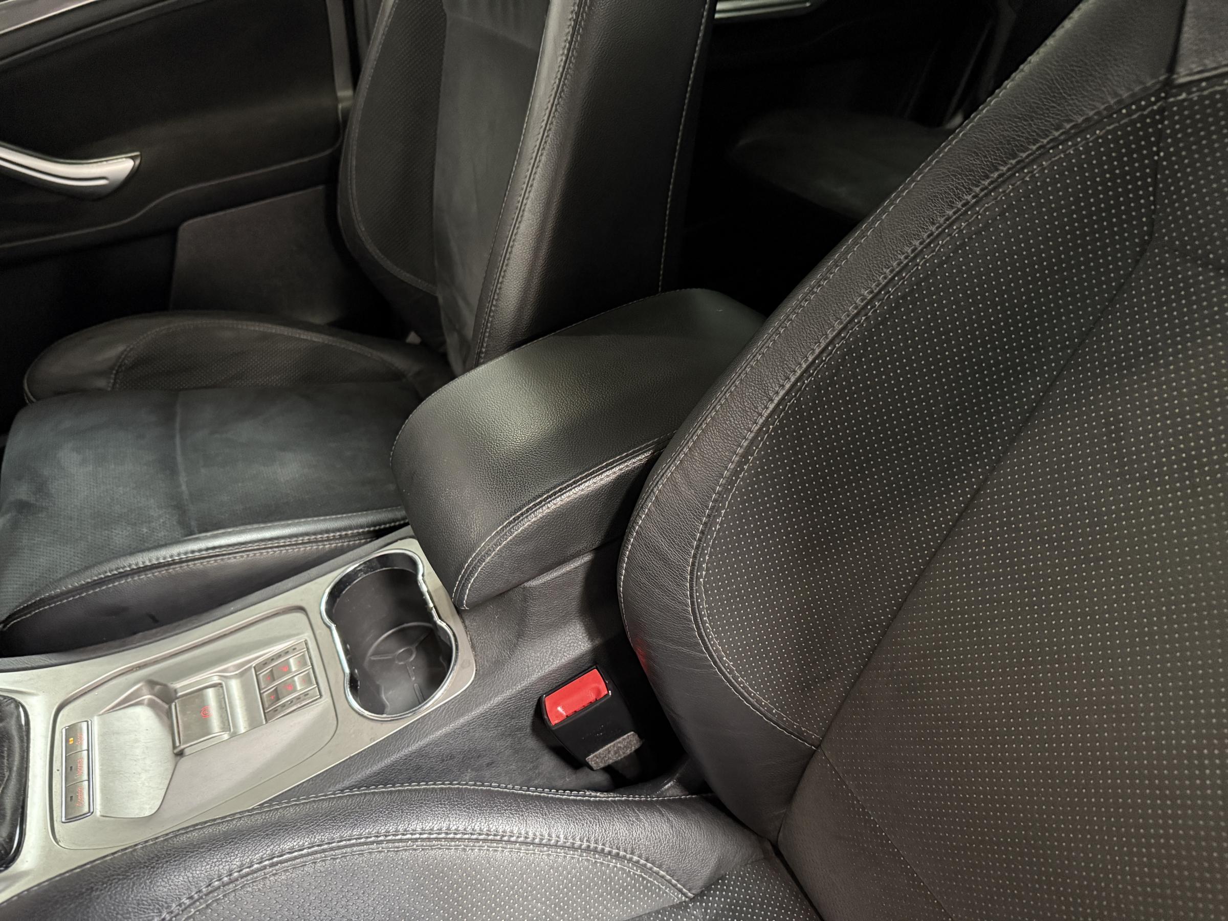 Ford Galaxy, 2009 - pohled č. 24