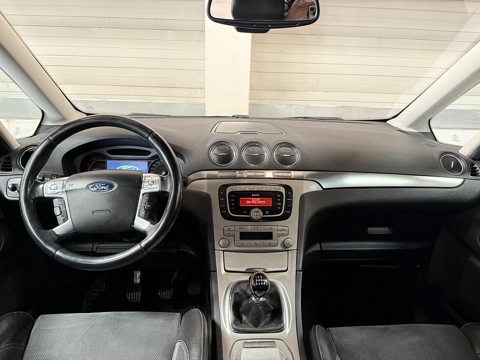 Ford Galaxy 2.2 TDCi 