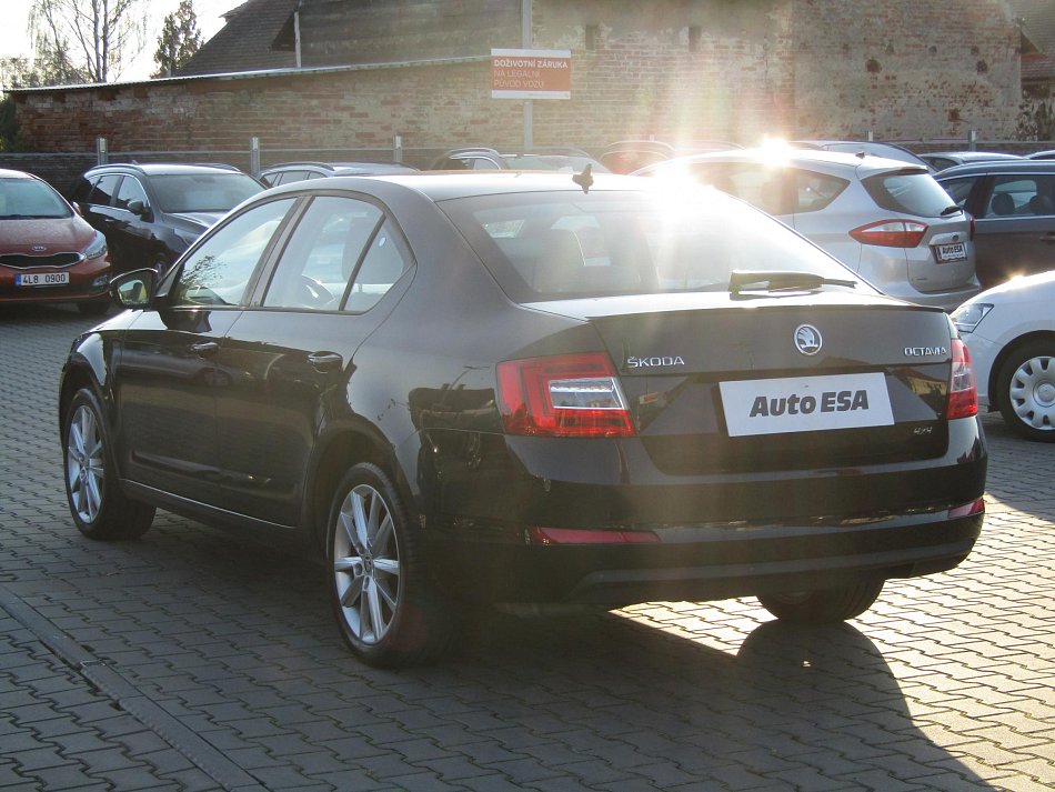 Škoda Octavia III 2.0 TDi  4x4