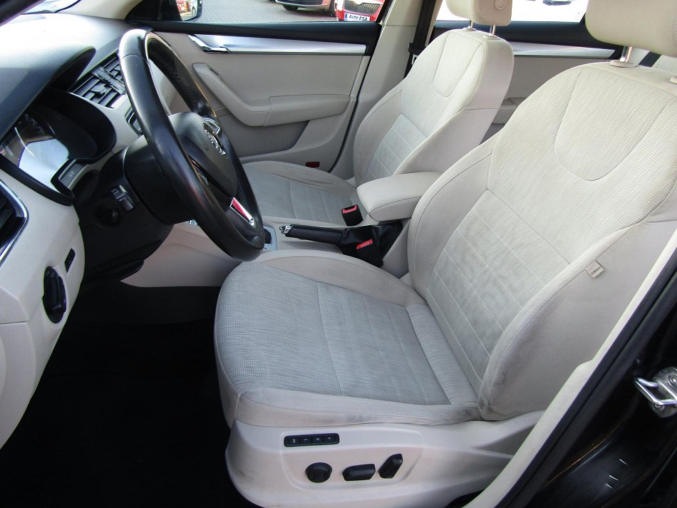 Škoda Octavia III 2.0 TDi  4x4