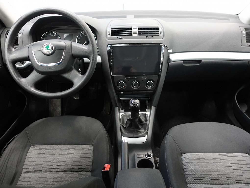 Škoda Octavia II 1.6i 