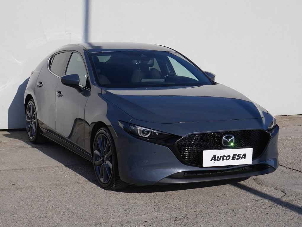 Mazda 3 2.0i 