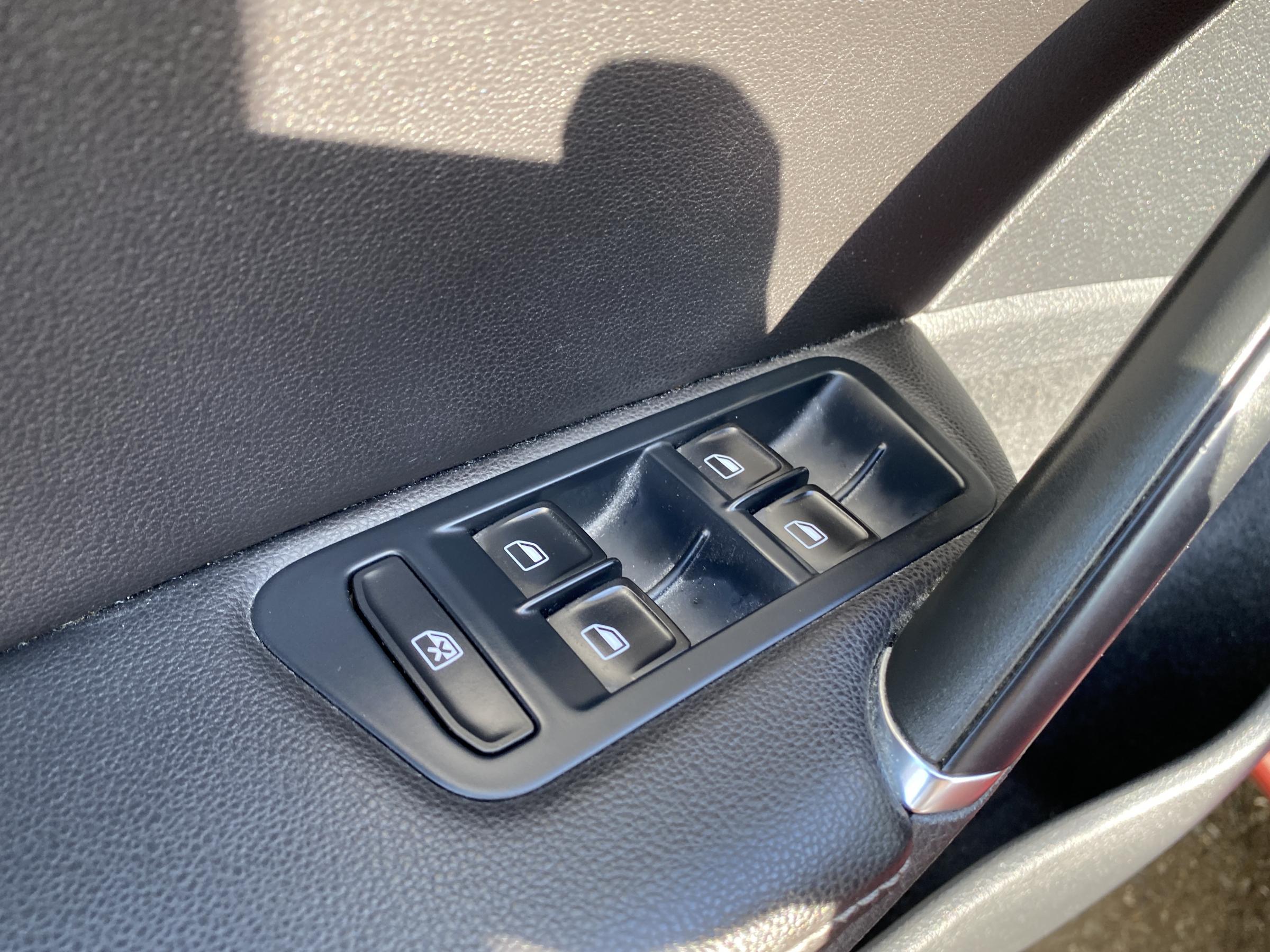 Volkswagen Golf, 2015 - pohled č. 13