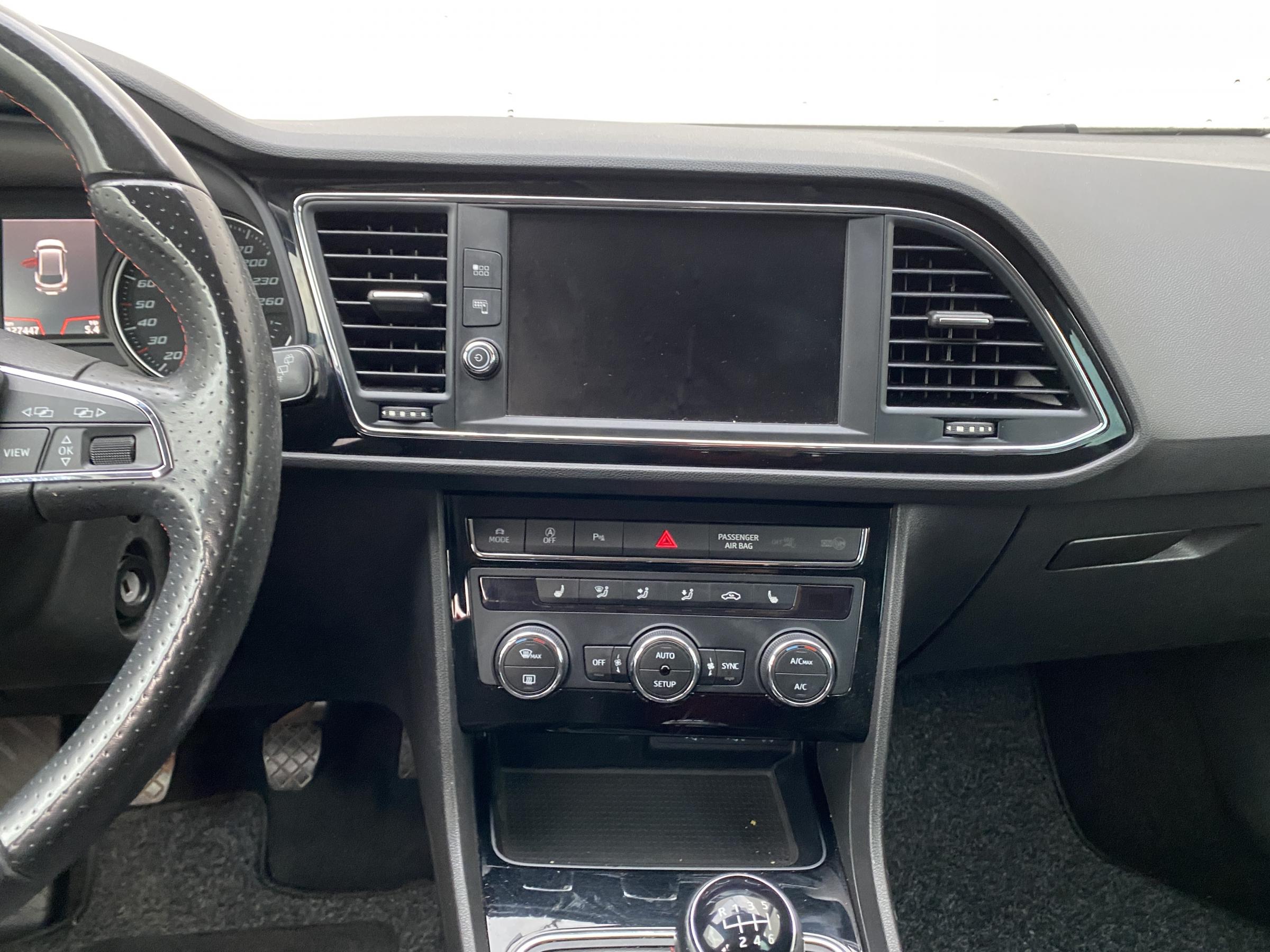 Seat Leon, 2018 - pohled č. 12