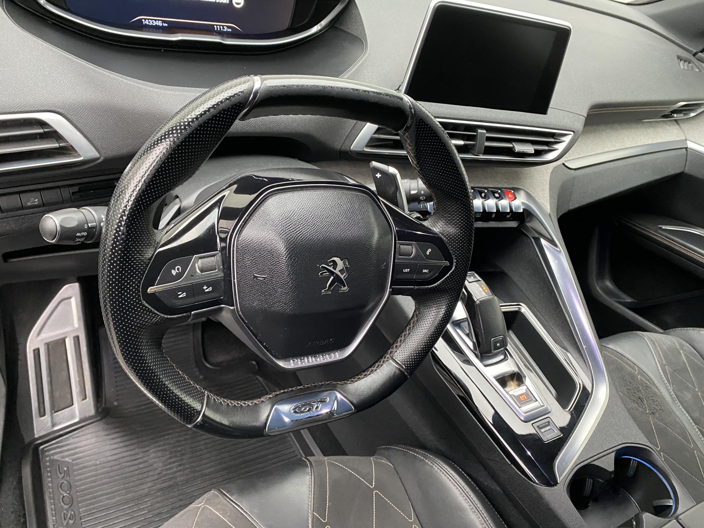 Peugeot 5008, 2017 - pohled č. 13