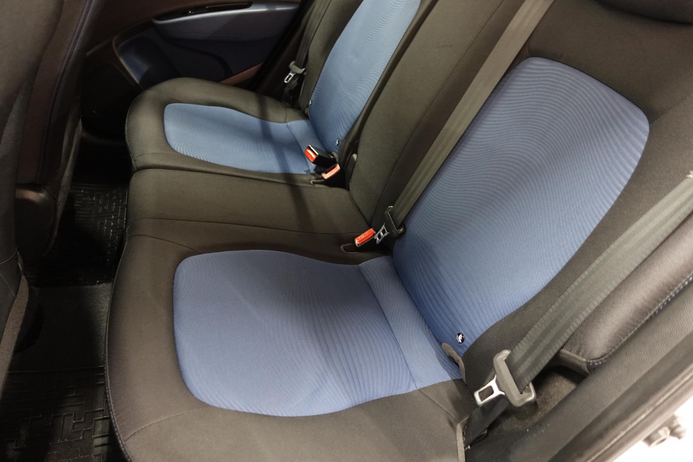 Hyundai i10, 2015 - pohled č. 11