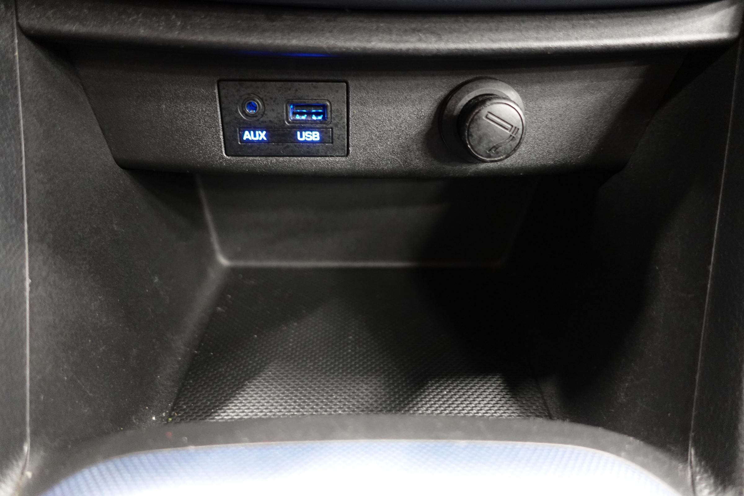 Hyundai i10, 2015 - pohled č. 19