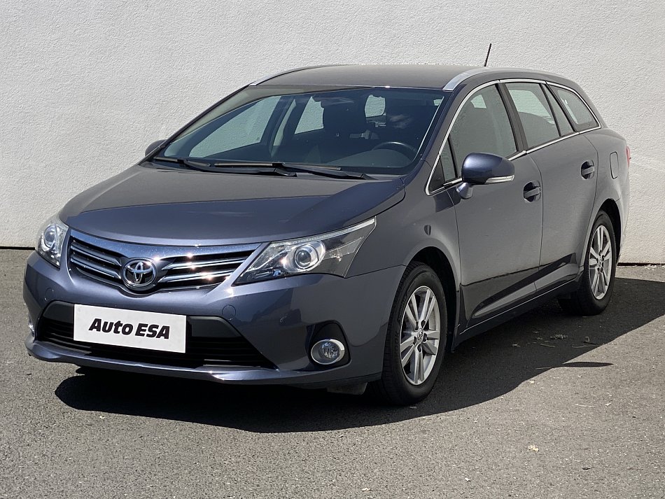 Toyota Avensis 1.8i 
