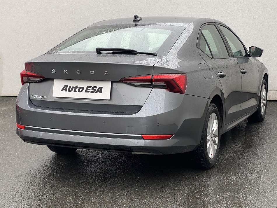 Škoda Octavia IV 2.0 TDi Ambition