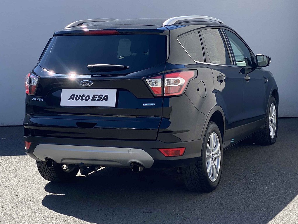 Ford Kuga 1.5 EB Trend