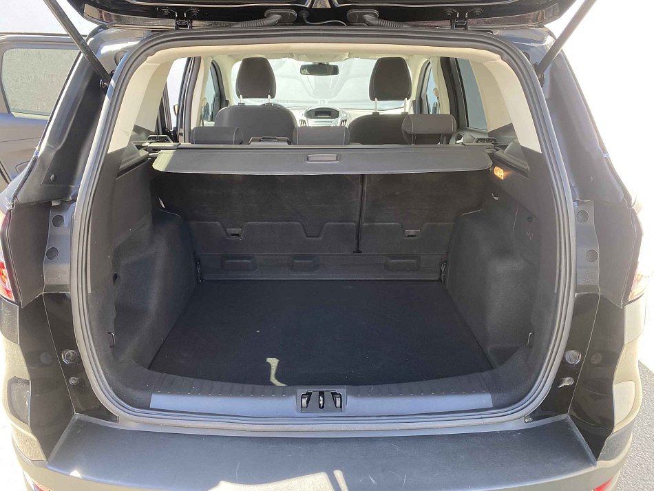 Ford Kuga 1.5 EB Trend
