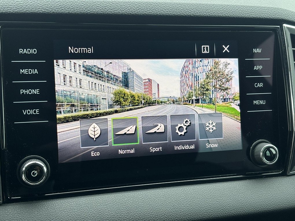 Škoda Karoq 2.0 TDi Style 4x4