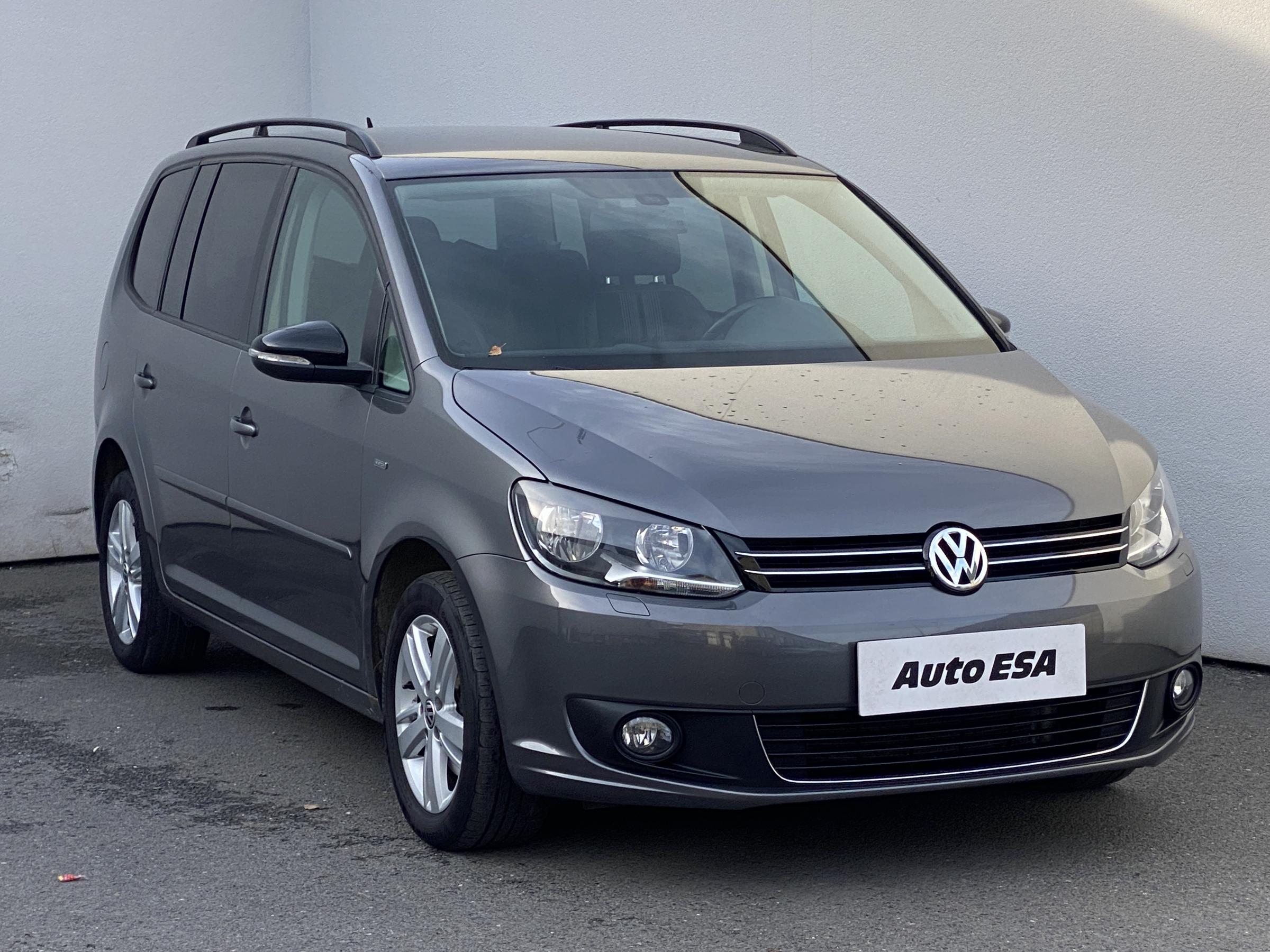 Volkswagen Touran, 2012