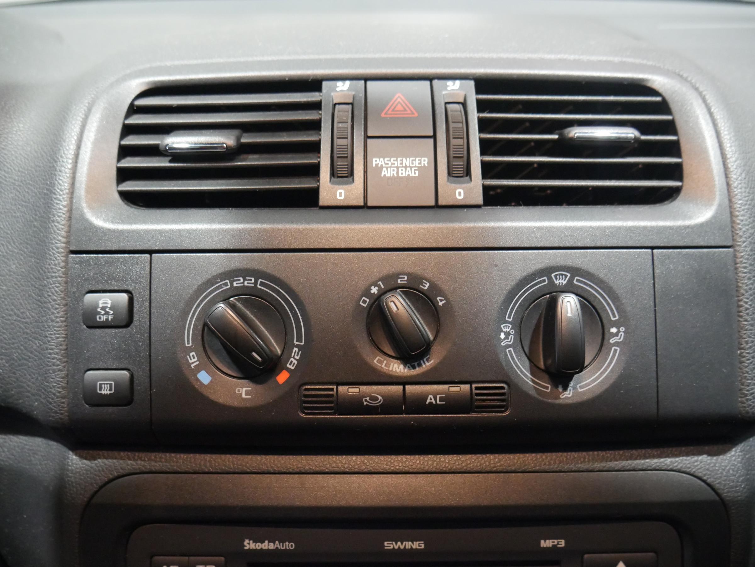 Škoda Roomster, 2010 - pohled č. 13