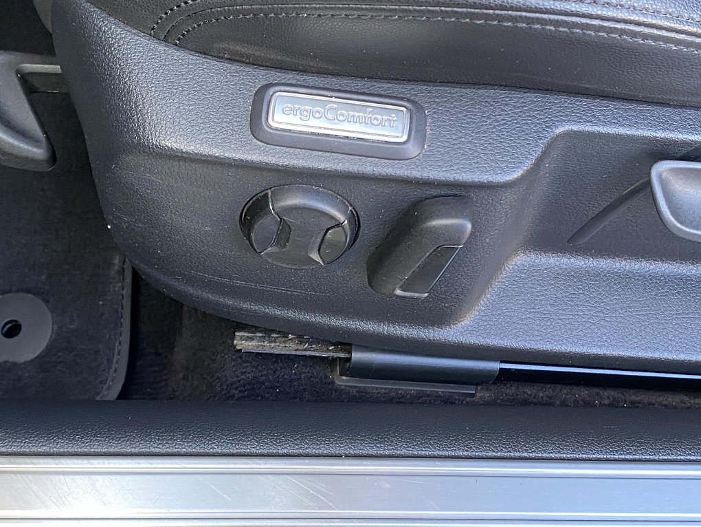 Volkswagen Passat 2.0 TDi Highline