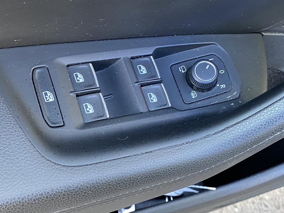 Volkswagen Passat 2.0 TDi Highline