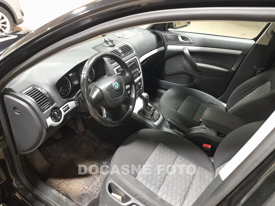 Škoda Octavia II 1.6 