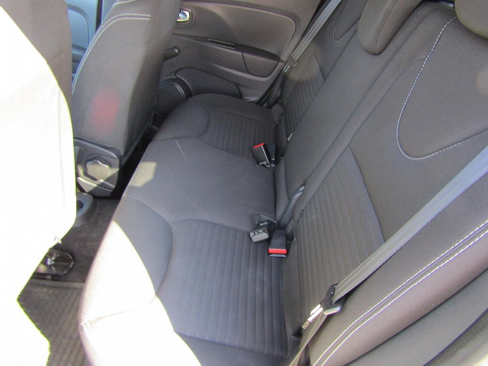 Renault Clio 1.2 16V Limited