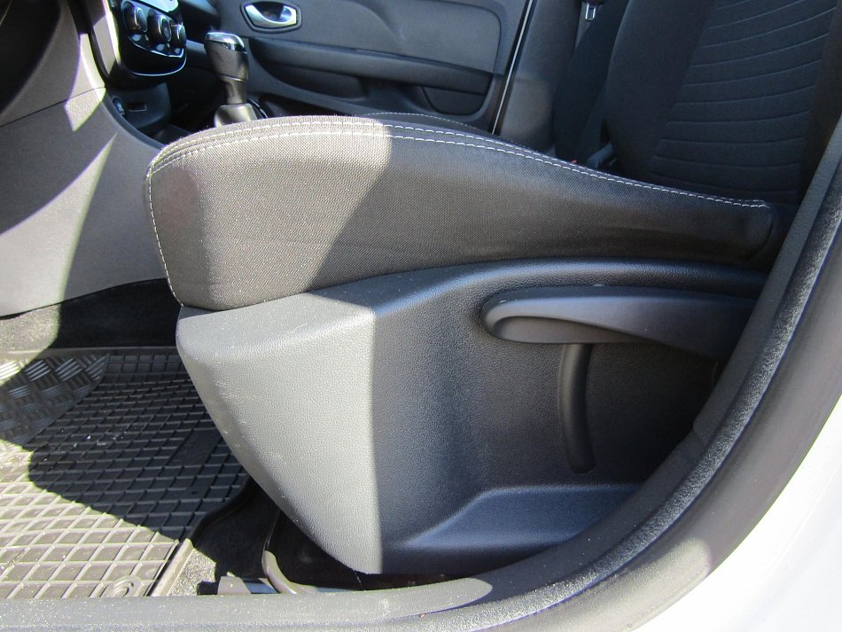 Renault Clio 1.2 16V Limited