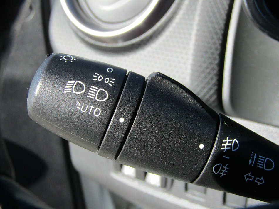 Renault Clio 1.2 16V Limited