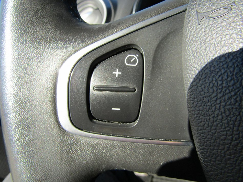 Renault Clio 1.2 16V Limited