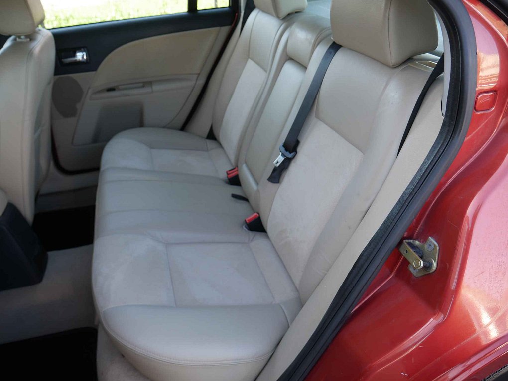 Ford Mondeo 2.0i 