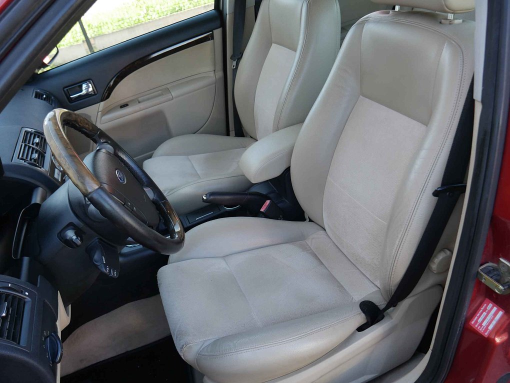 Ford Mondeo 2.0i 