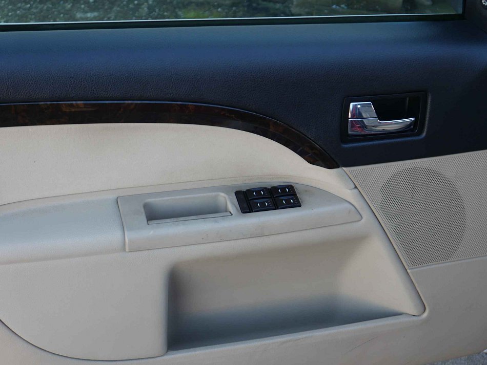 Ford Mondeo 2.0i 