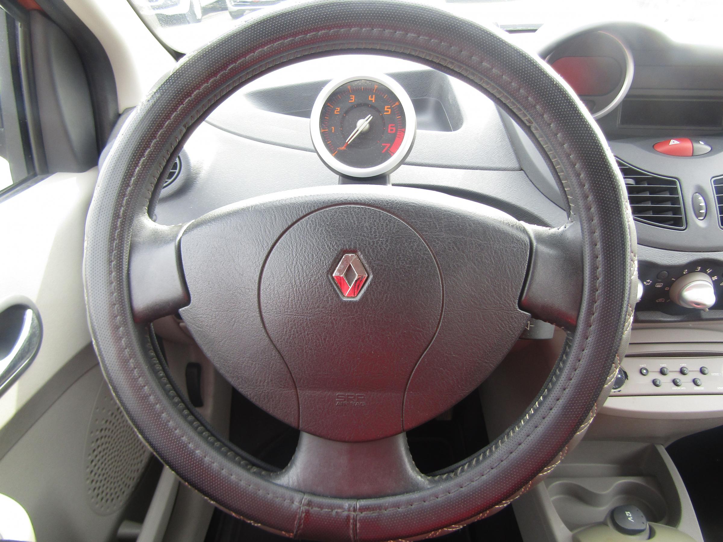 Renault Twingo, 2008 - pohled č. 17