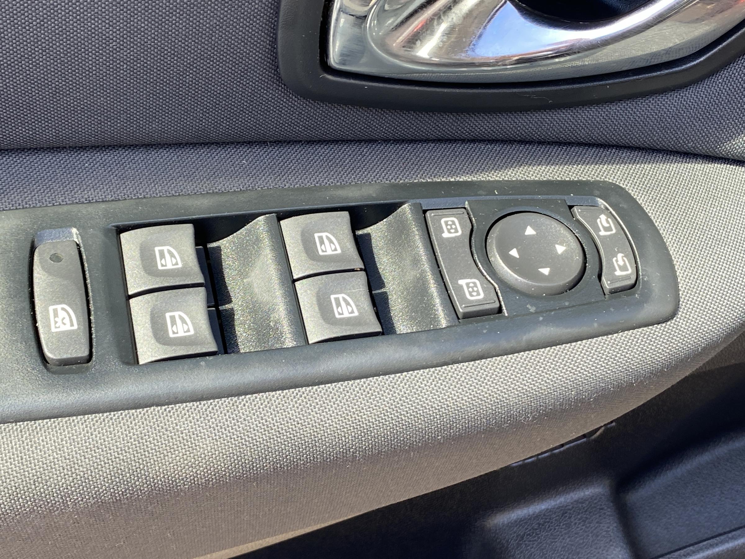 Renault Scénic, 2014 - pohled č. 12