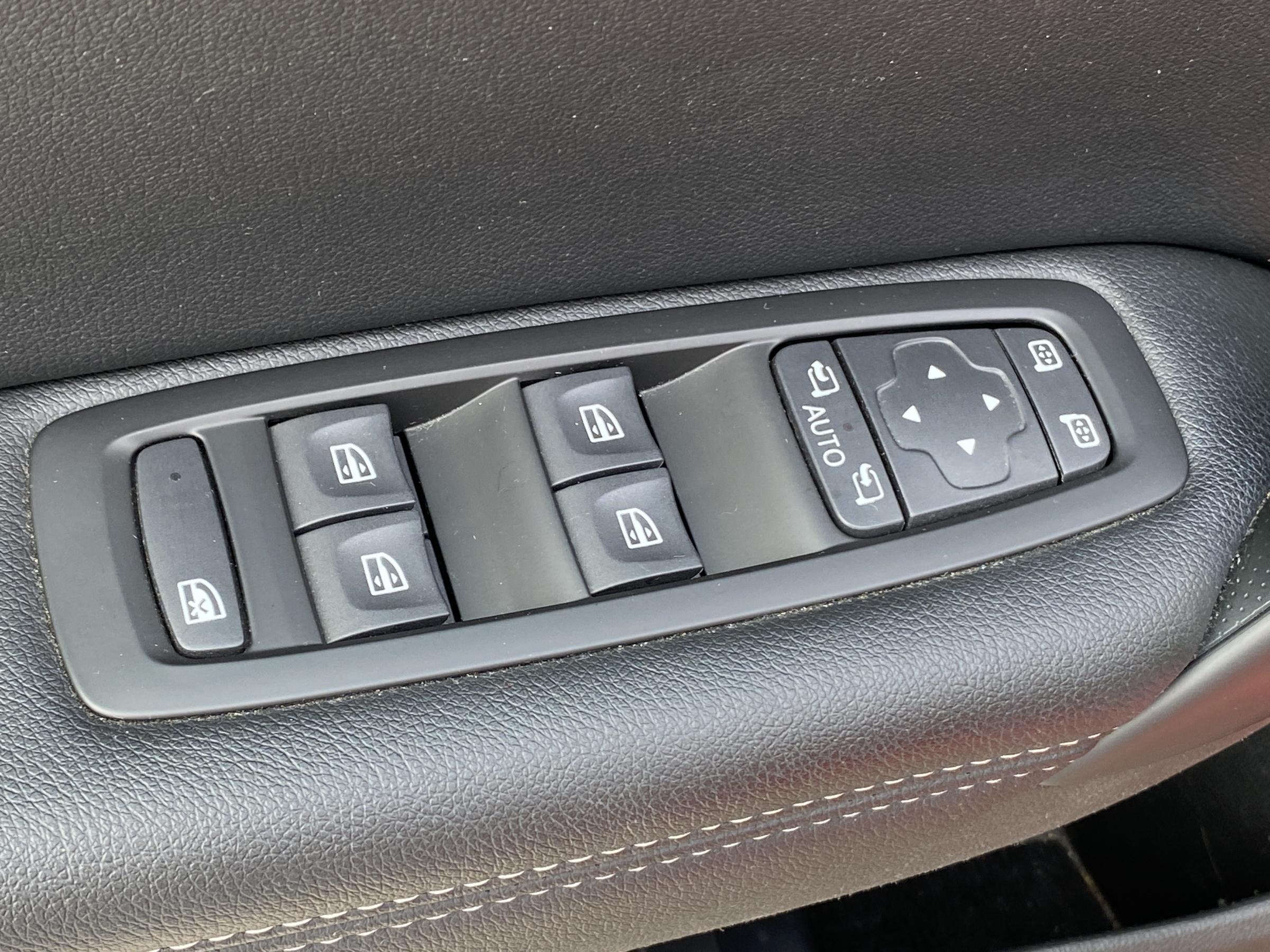 Renault Mégane, 2016 - pohled č. 12