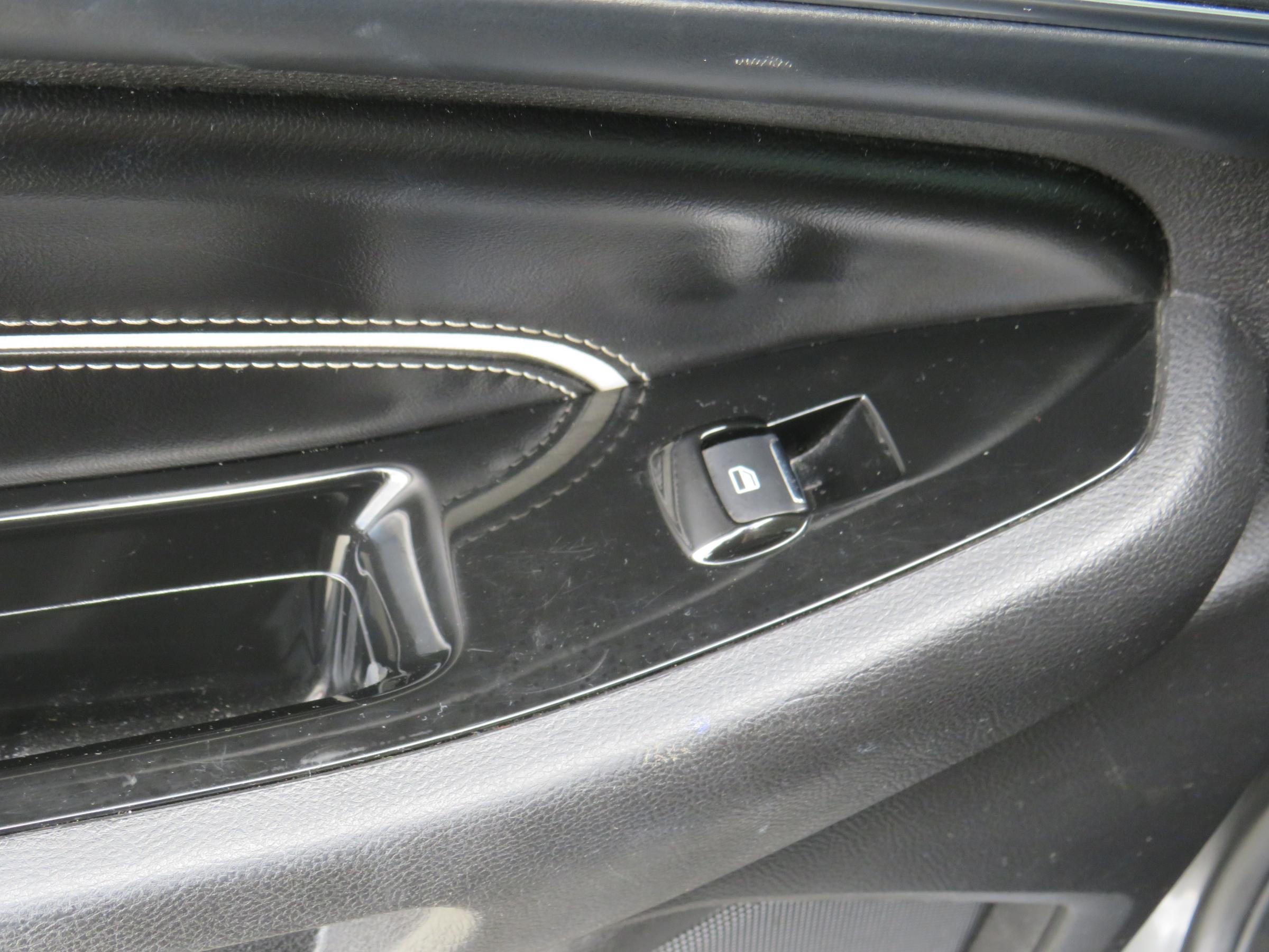 Ford S-MAX, 2018 - pohled č. 13