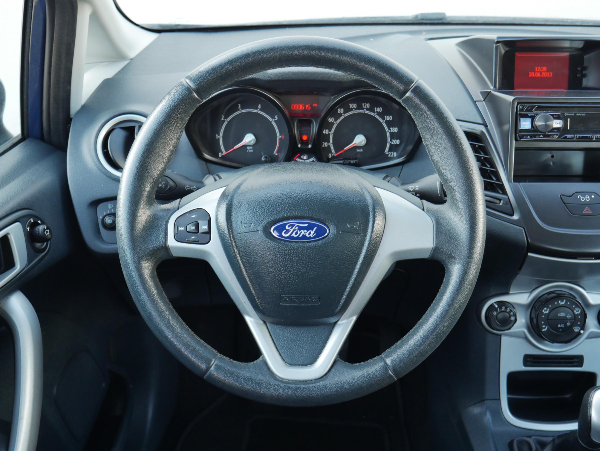 Ford Fiesta, 2012 - pohled č. 11