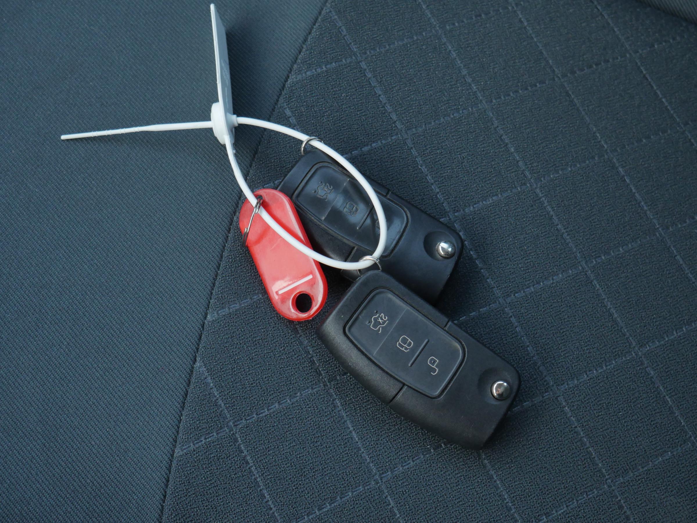 Ford Fiesta, 2012 - pohled č. 19