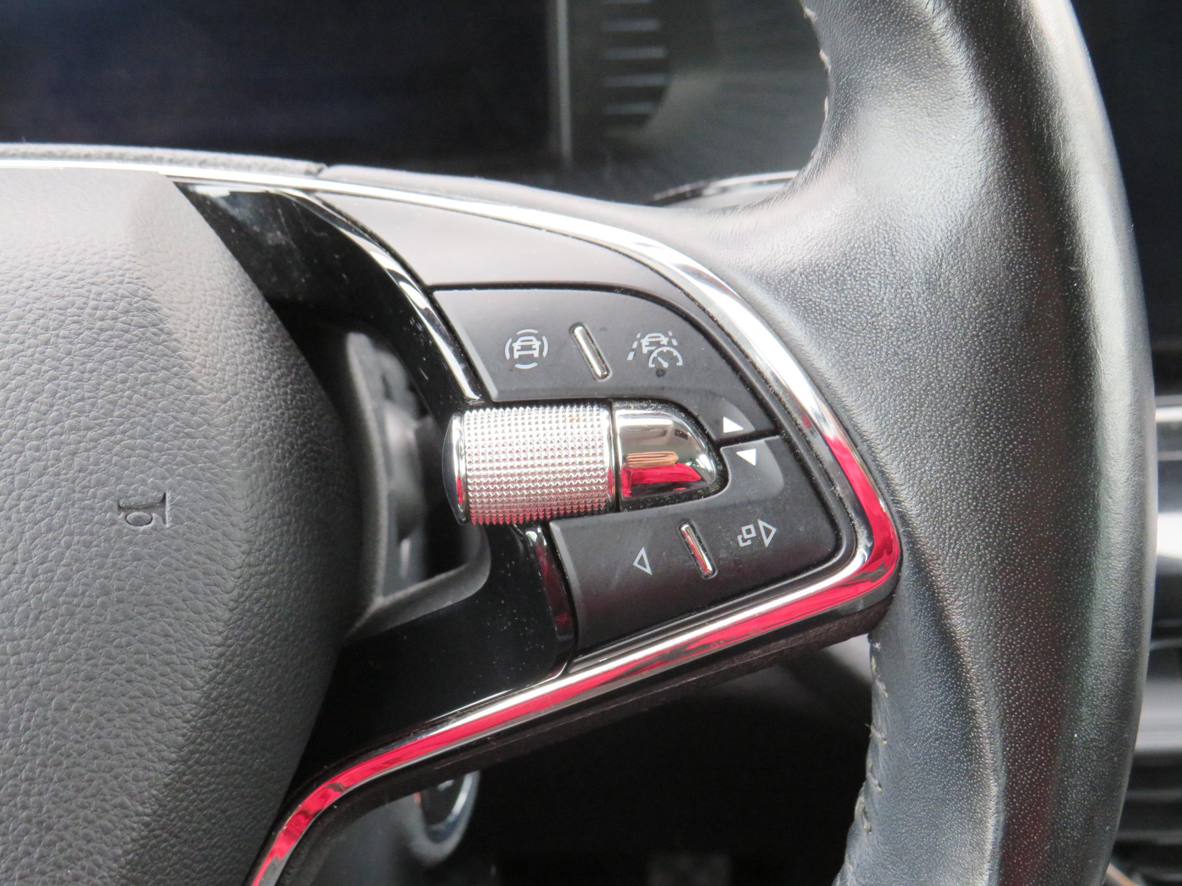 Škoda Octavia IV, 2020 - pohled č. 17