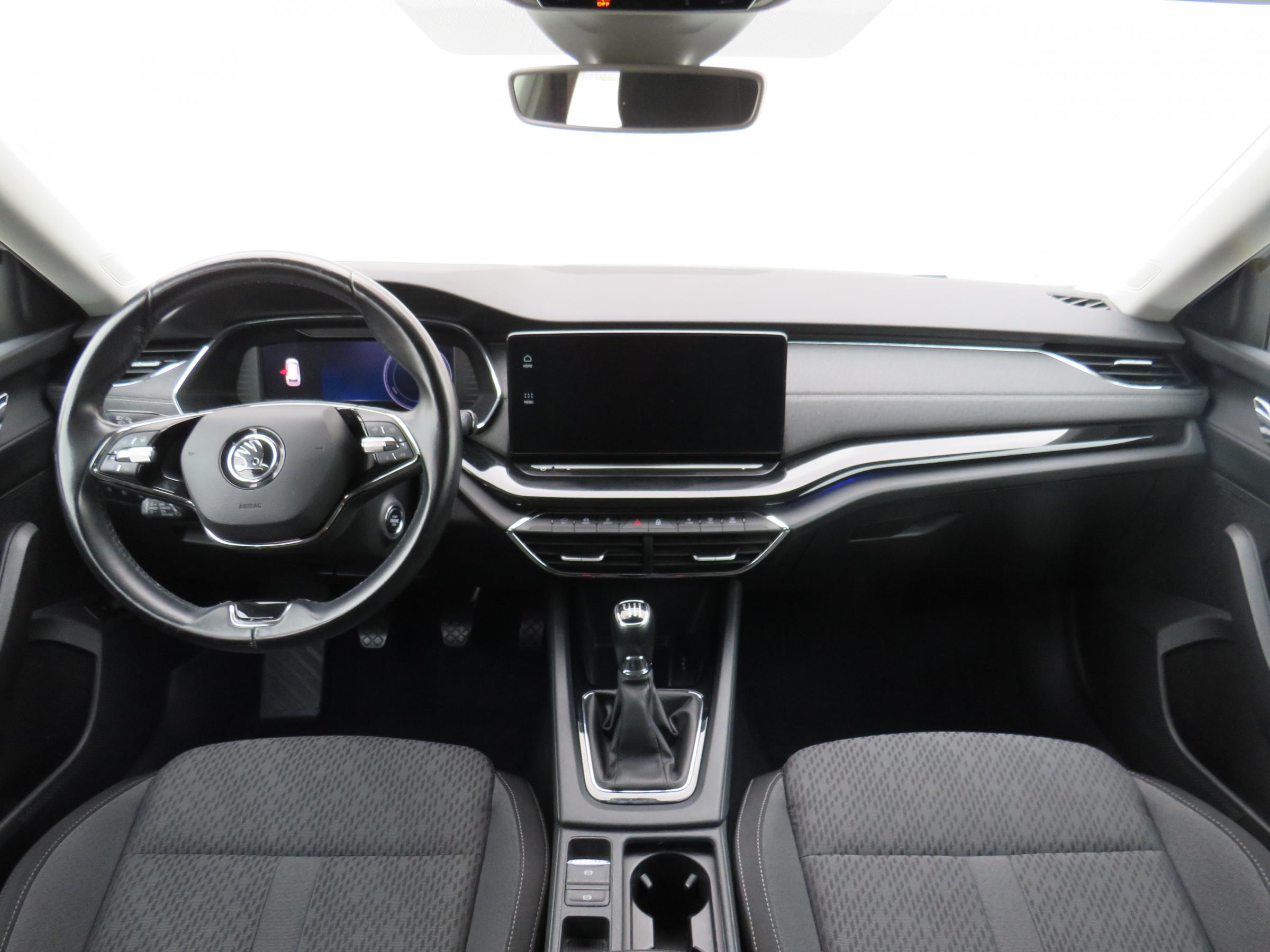 Škoda Octavia IV, 2020 - pohled č. 8