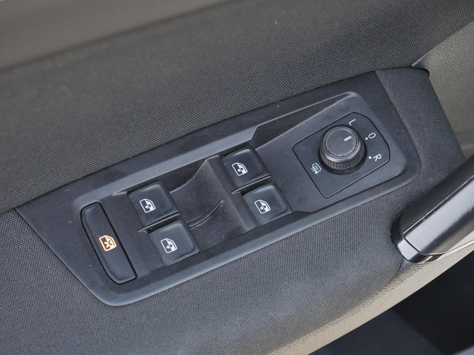 Volkswagen Touran 1.6TDi 