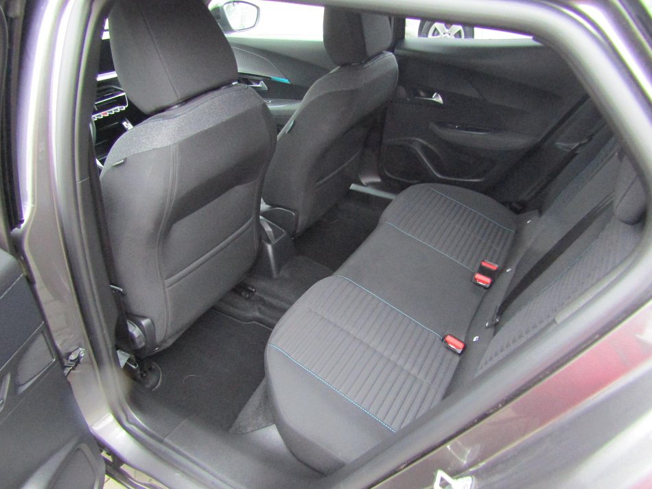 Peugeot 2008 1.2 PT Style