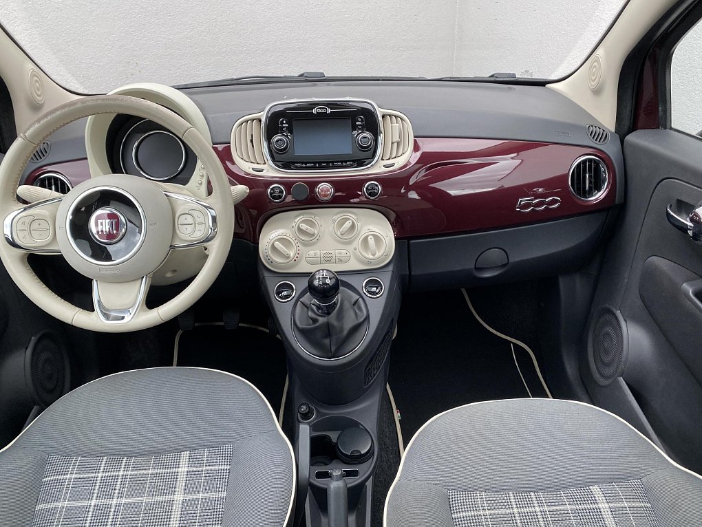 Fiat 500 1.2i Lounge
